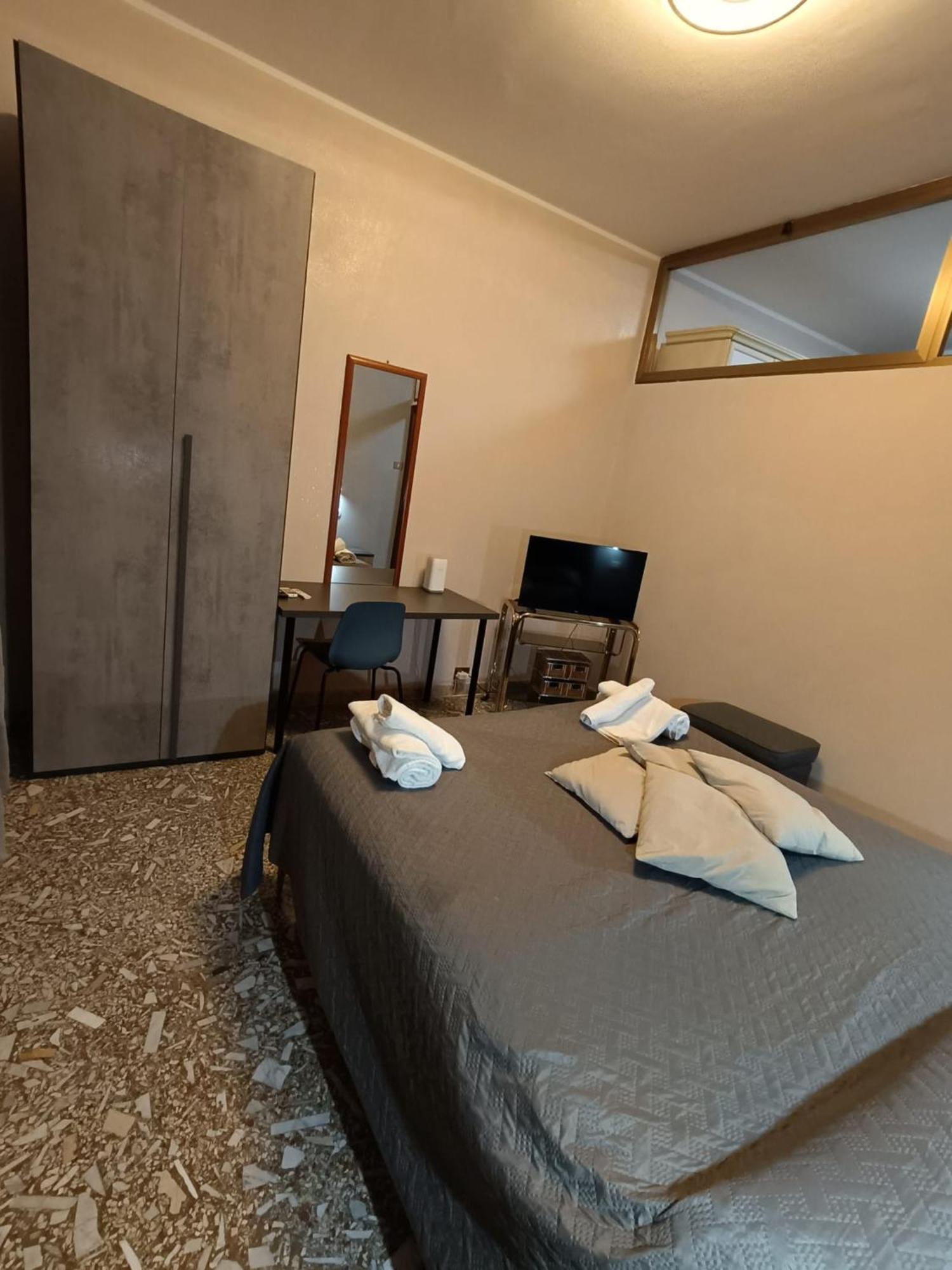 Apartamento A Casa Di Lo Roma Exterior foto