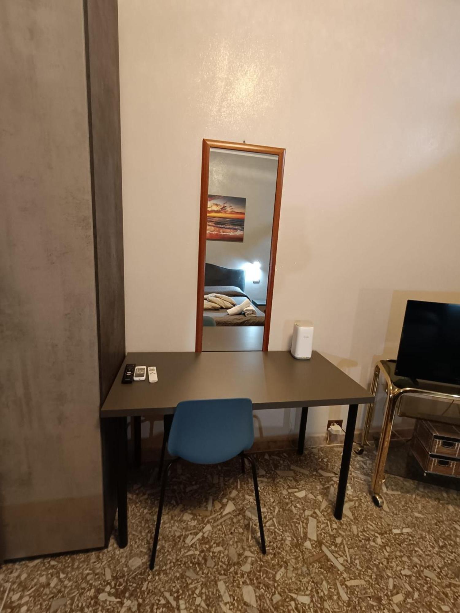 Apartamento A Casa Di Lo Roma Exterior foto